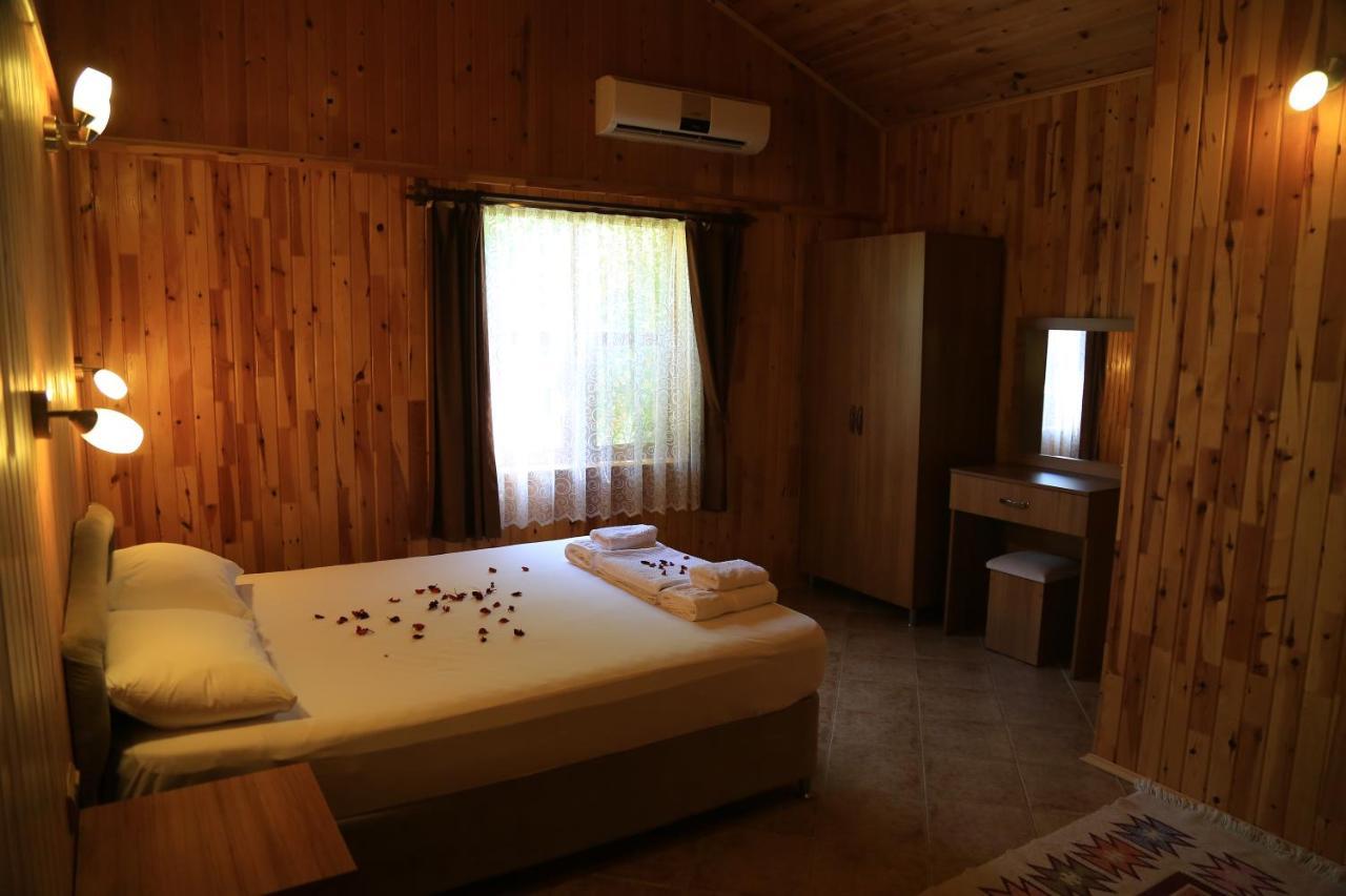 Bed and Breakfast Tunays Pansiyon Çıralı Zimmer foto