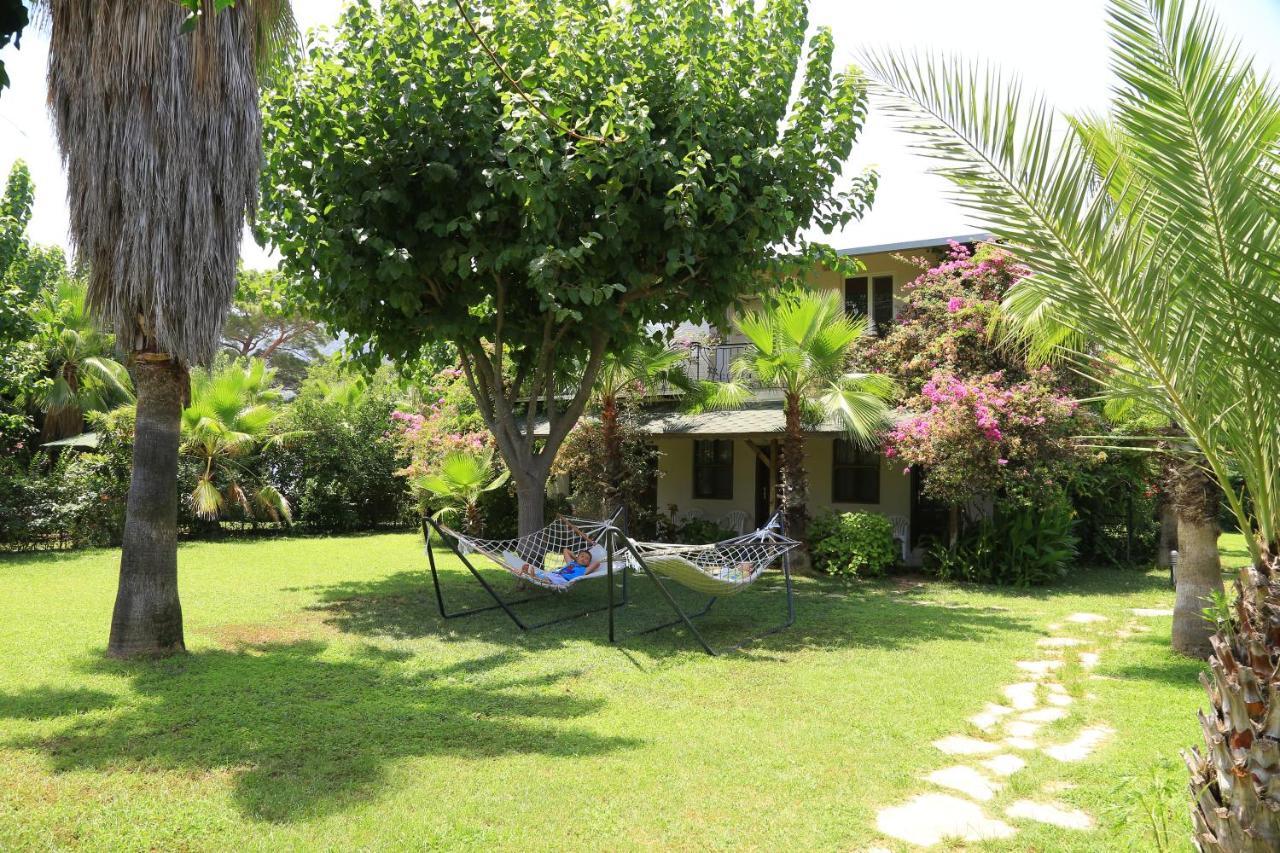 Bed and Breakfast Tunays Pansiyon Çıralı Exterior foto